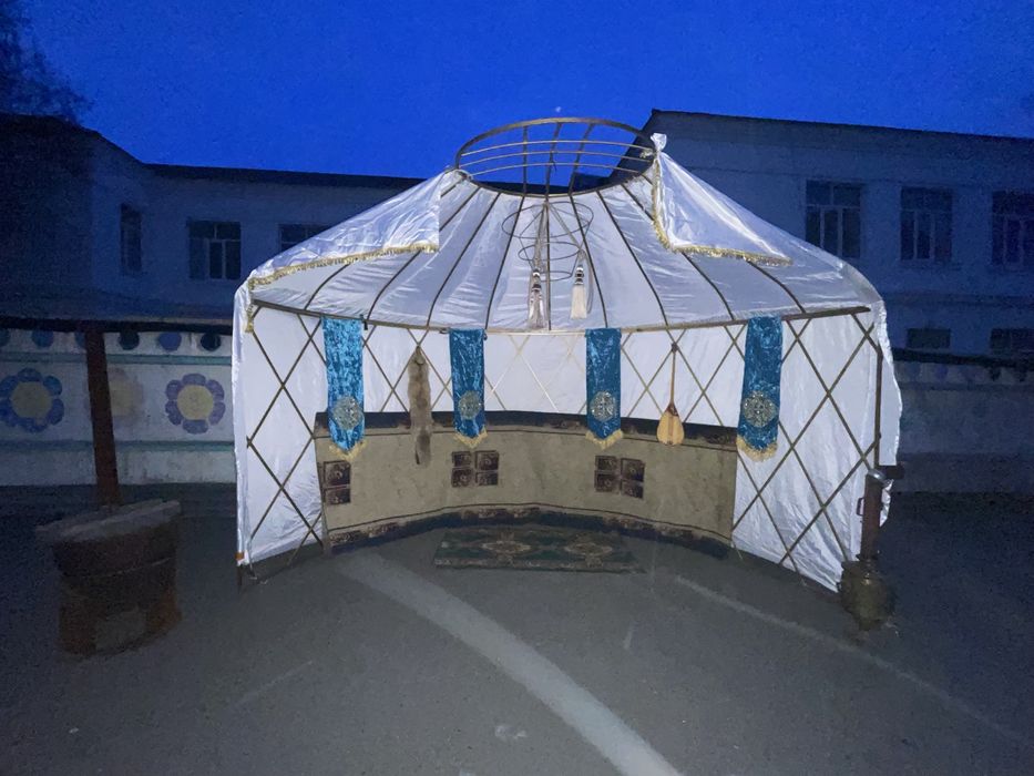 Продам полу юрту
