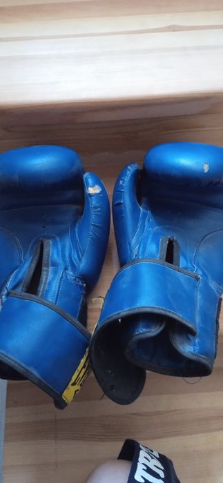 Перчатки р.12 кикбоксинг/бокс