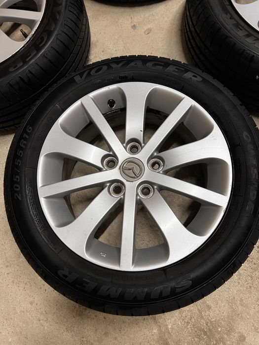 Джанти 16 6.5J 5х114.3 с летни гуми 205/55/16 Мазда