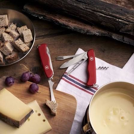 Briceag Victorinox Cheese Master NOU