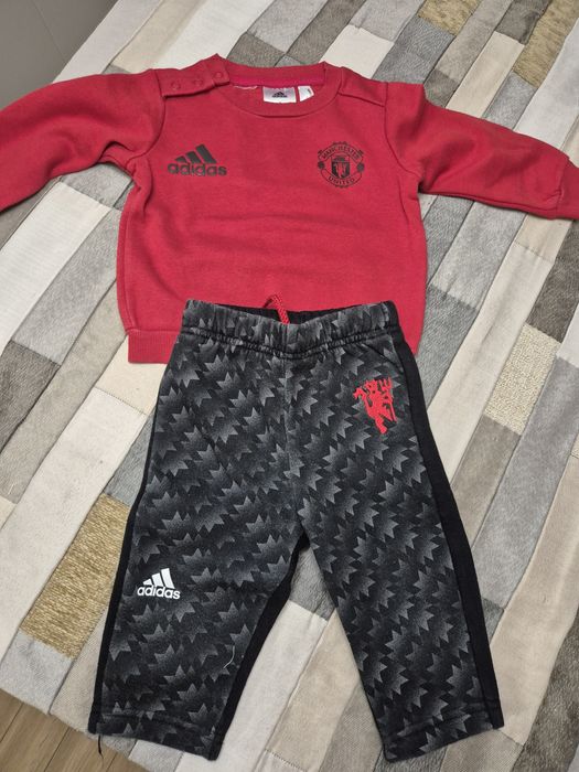 Бебешки екип Manchester united