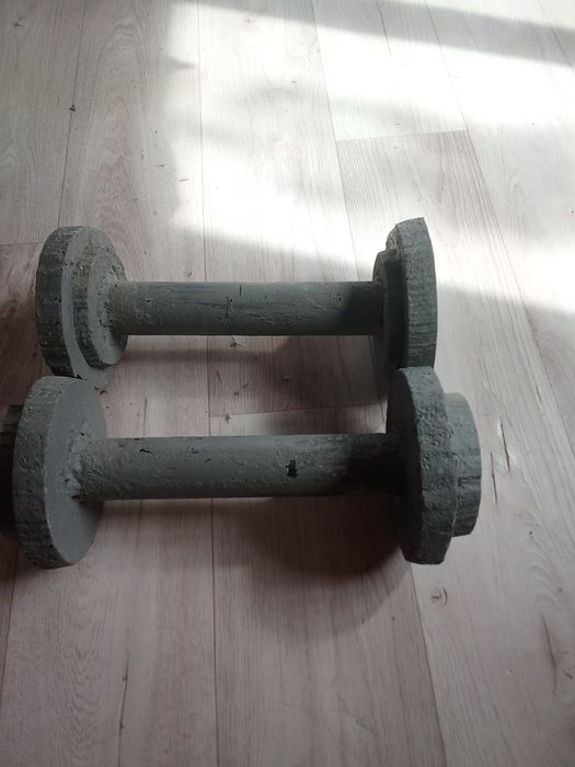 Продам гантели за 6000
