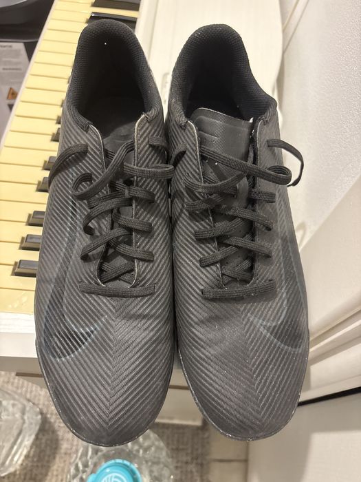 Adidasi de fotbal Nike 44,5