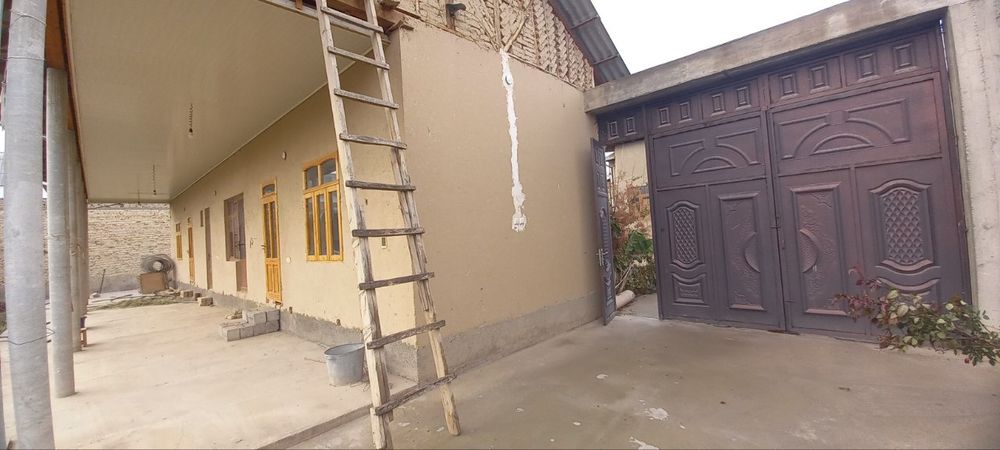 10 sotix tayyor uy sotiladi manzil Somo tuyxina