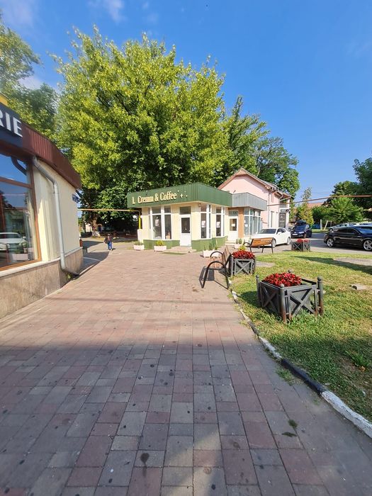 Închiriez/vand spațiu în hateg