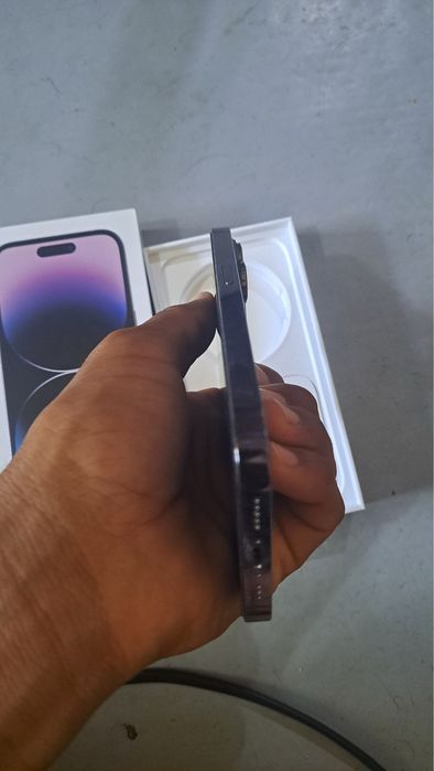 iPhone 14 pro ideal holatda sotiladi