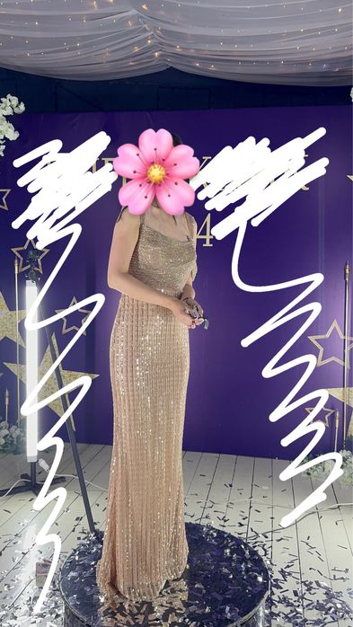 Вечернее платье со сьемным шлейфом