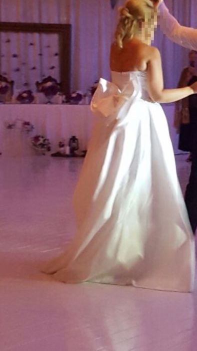 Rochie mireasa Marie Ollie IMPECABILA