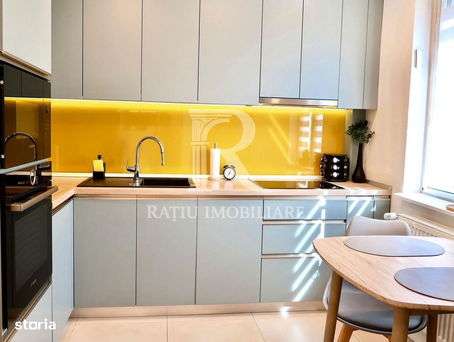 Apartament cu 3 camere | Vedere panoramică deosebită | Oradea