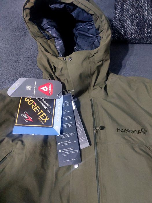 Geaca ski Norrona