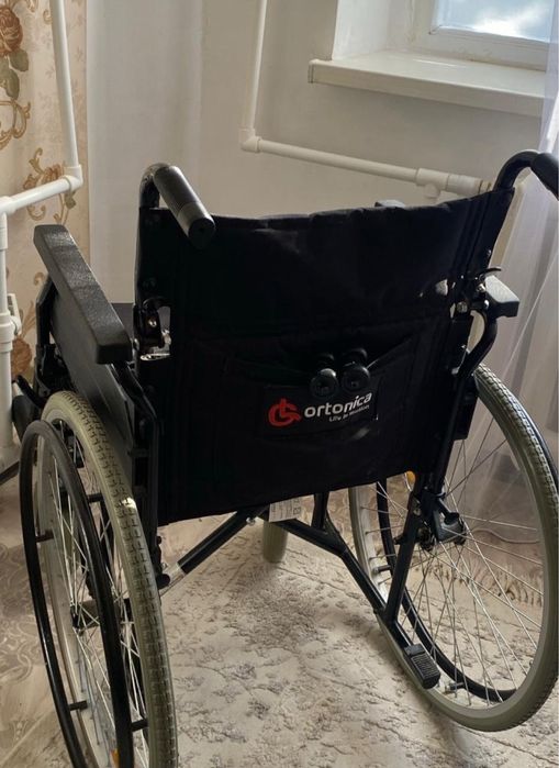 Коляска для инвалидов