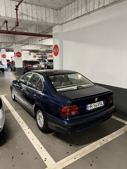 BMW E39 M52B25 1997