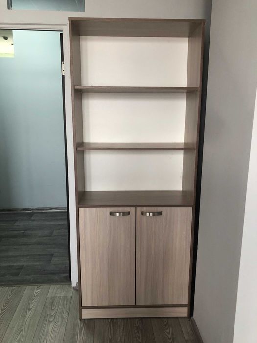 Продам мебель ОФИСНУЮ