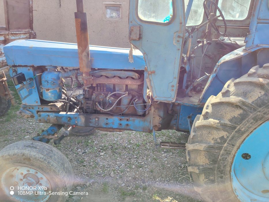 T 28 teaktor sotiladi 1989 yilxolati ishga tayor zavod xolatda