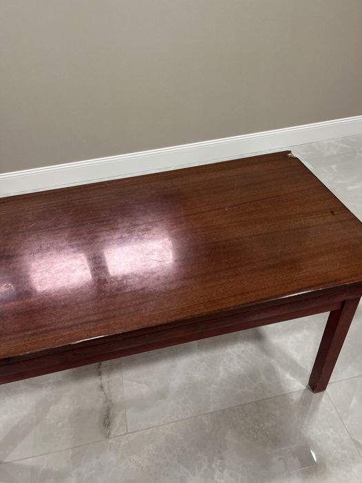 Продам столы из красного дерева