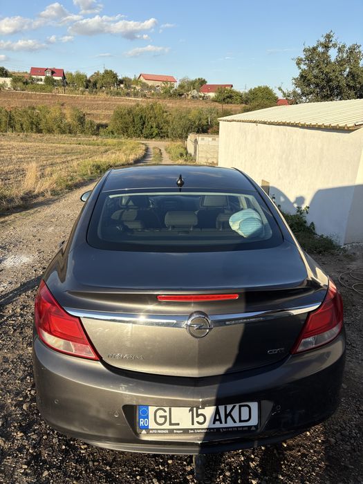 Opel insignia 2011 182 000 km