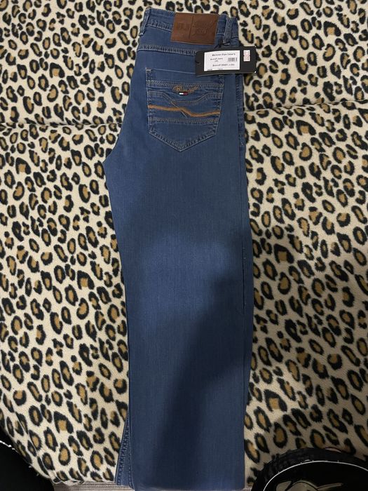 Джинсы мужские. .