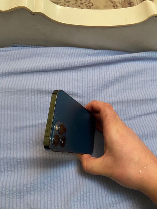 Iphone 12pro продам