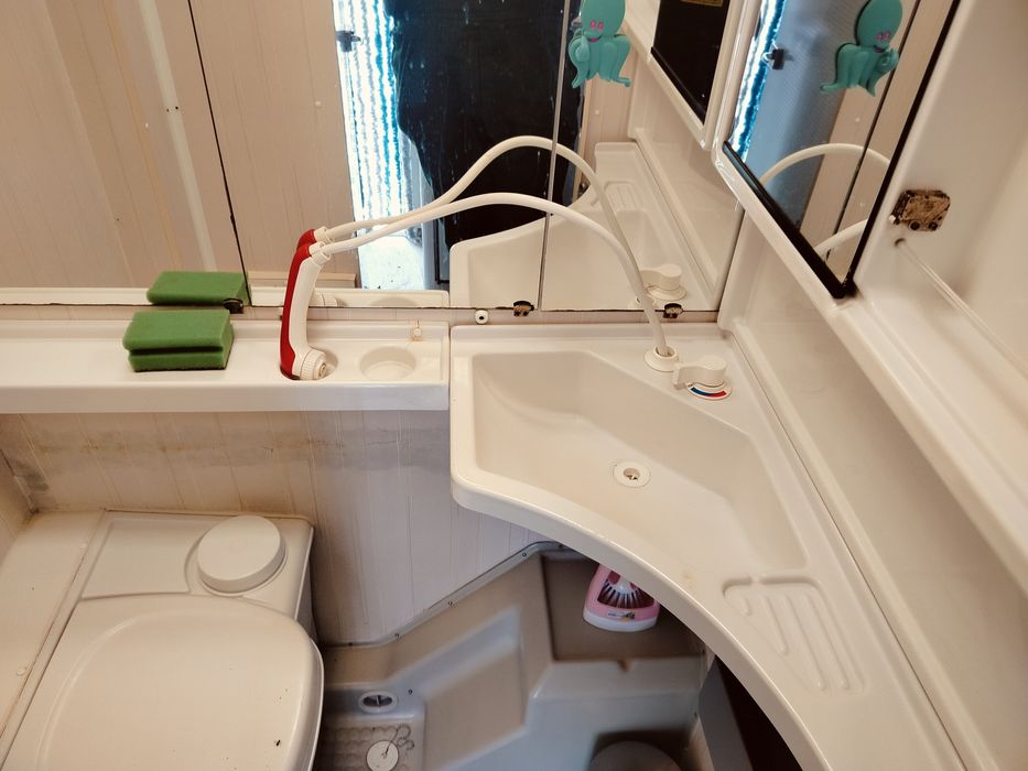 Каравана KIP42T в много добро състояние