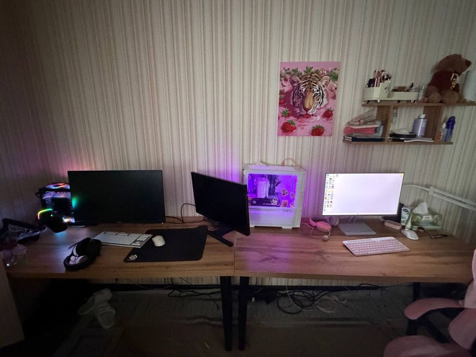 Продам компьютерный стол