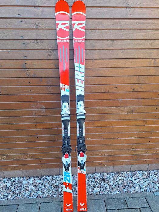 Schiuri Rossignol Hero