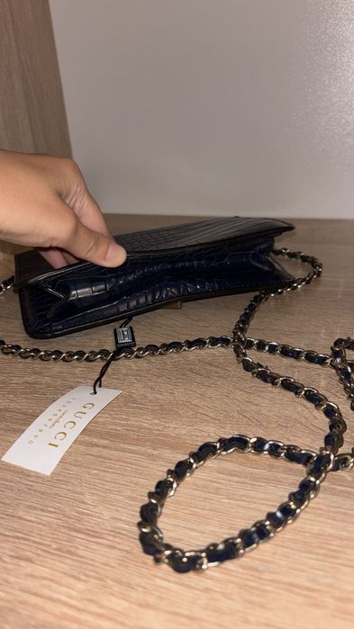 Geantă Gucci bleumarin crocodile
