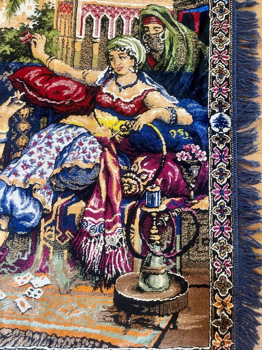 Carpeta de perete/ cuvertura Tigancile