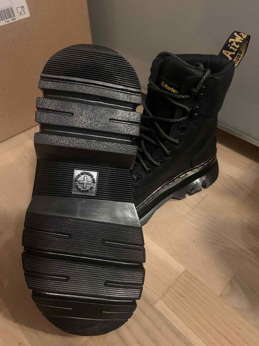 Боти Dr. Martens