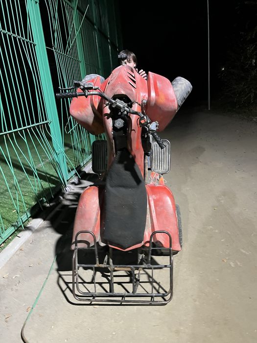 Квадрацикл  не на ходу искры нету вариатор