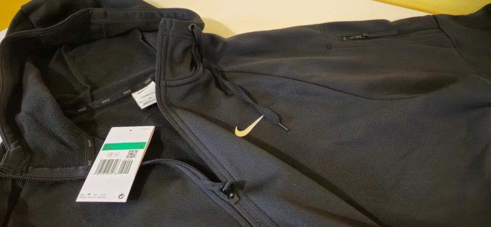 Nike Tech Fleece нов спортен екип  XL