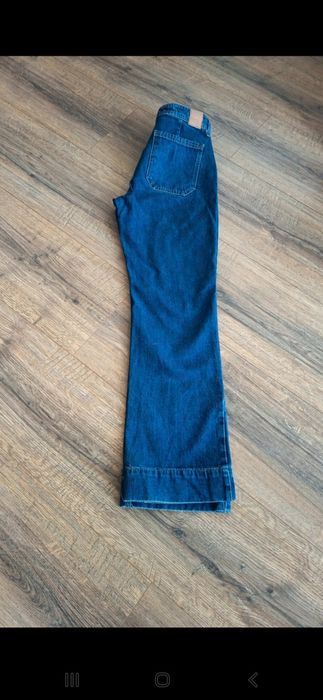 Blugi evazati  Zara