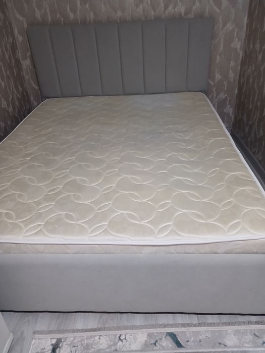 Продается кровать 160*200