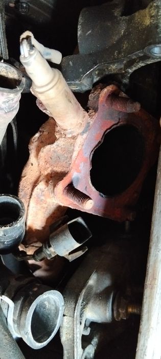 Продам запчасти двигатель