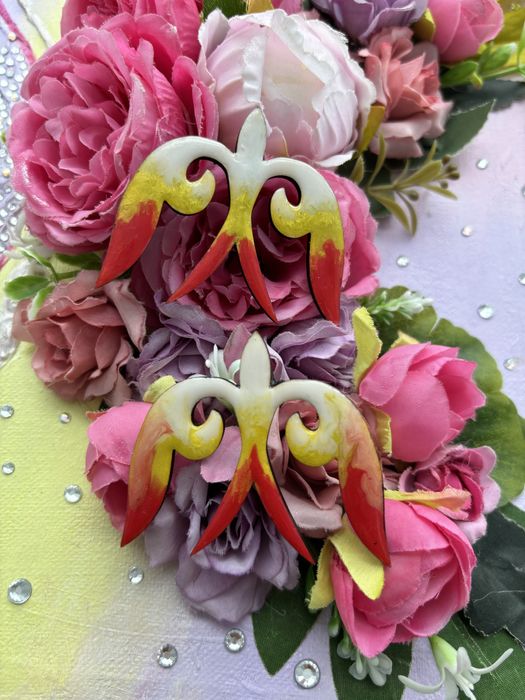 Продаю хит этно брошь