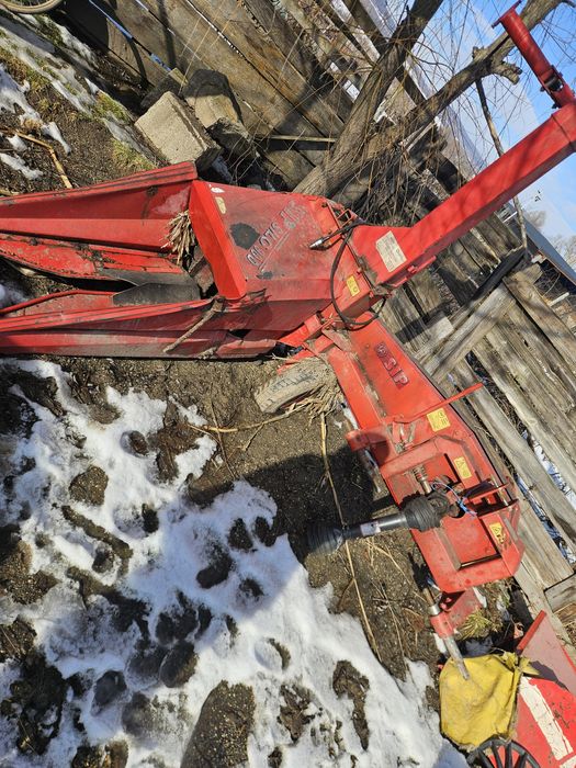 Tocatoare siloz pe un rand