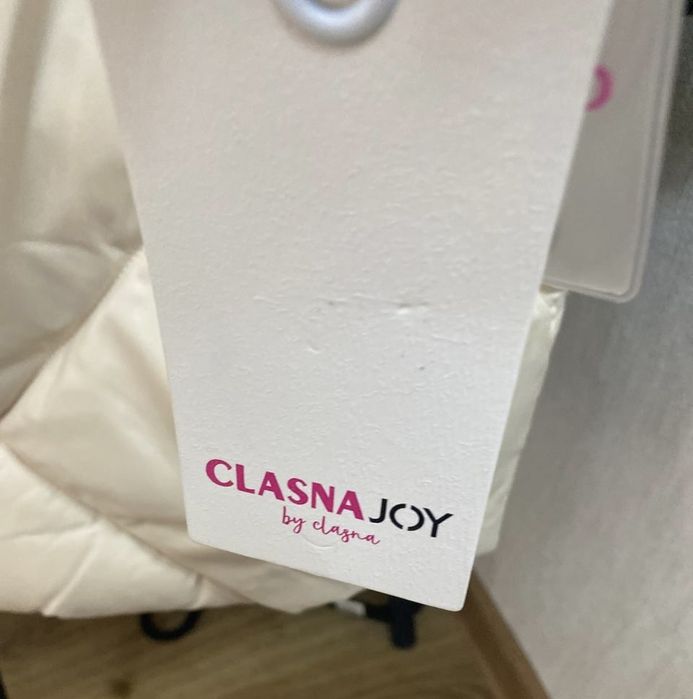 НОВАЯ женская куртка 52 разм