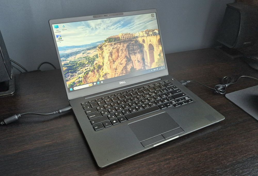 Ноутбук Dell Latitude 7300