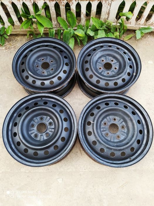 Диски R-16 Toyota Avensis, Carina, Caldina, Corolla  PCD-5/100 DIA-54.