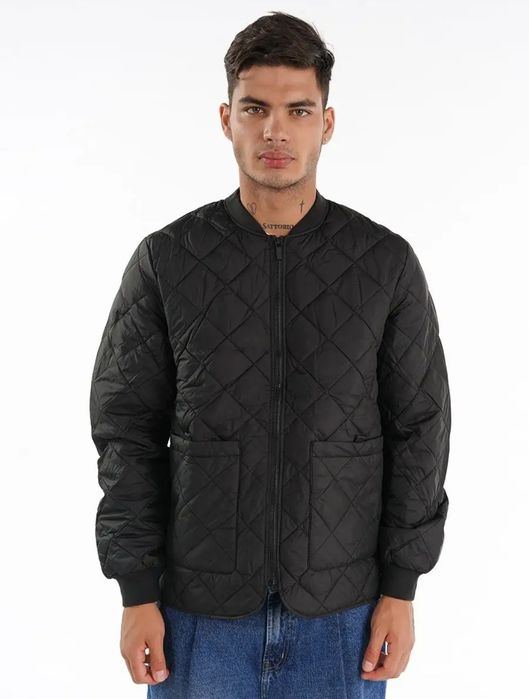 Бомбер мужской осенний