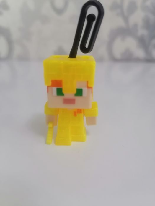 Фигурка Minecraft 100.000