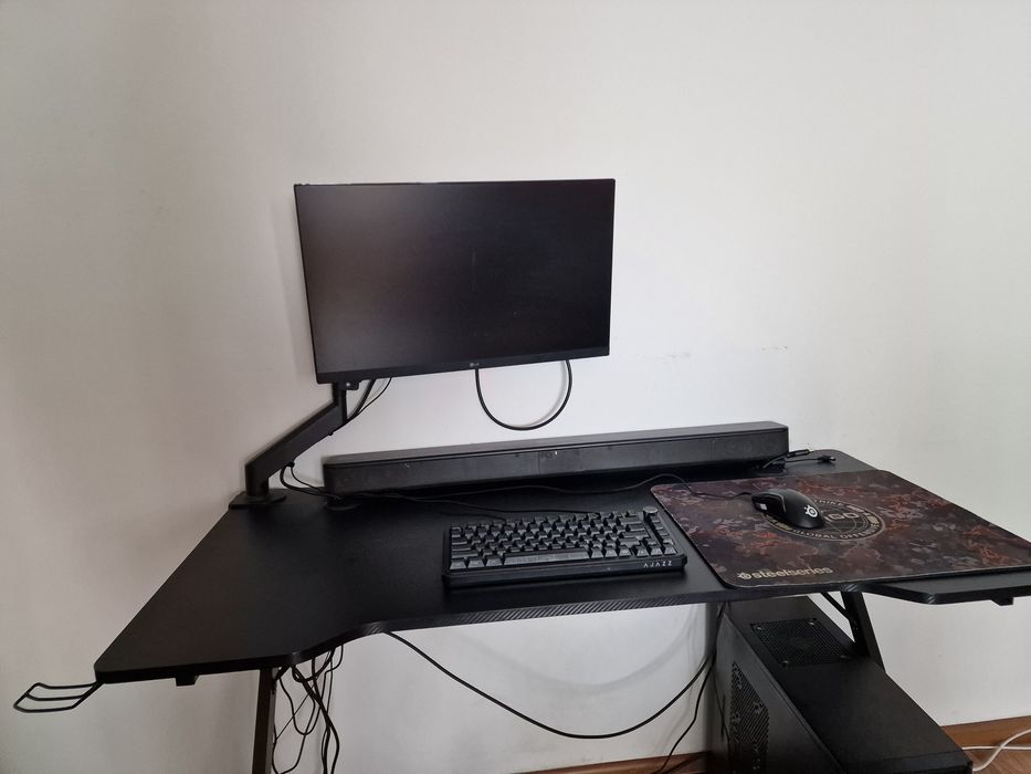 Vând Birou Gaming JYSK HALSTED – 60x120 cm, Negru