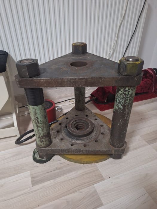 Пресс гидравлический на 100тн