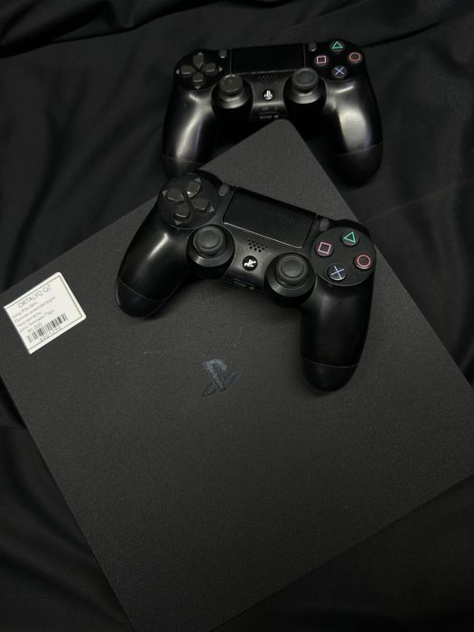 Sony PS4 Slim