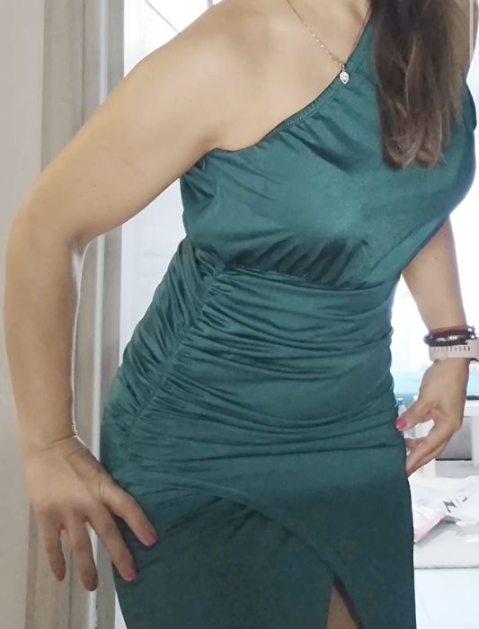 Rochie eleganta verde smarald