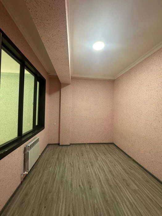 Kvartira sotiladi: Narxi: 62.500$ savdosi bor