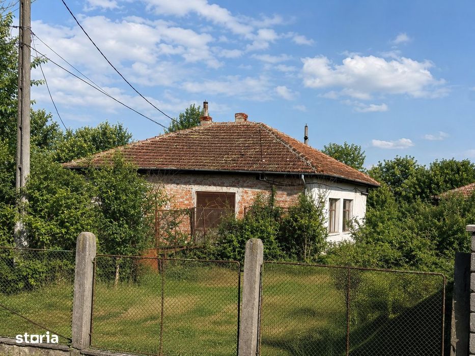 2 Apartamente - 88mp + Anexe + Teren - 1.632mp, Lugoj