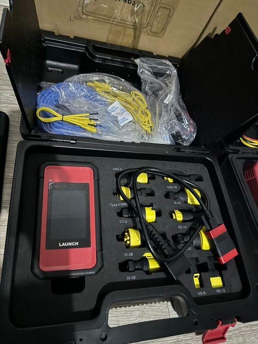 Launch X-431 SmartLink C HD (Heavy Duty) в комплекте.