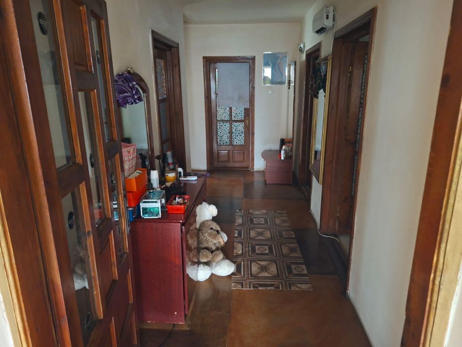 De vanzare casa din BCA.