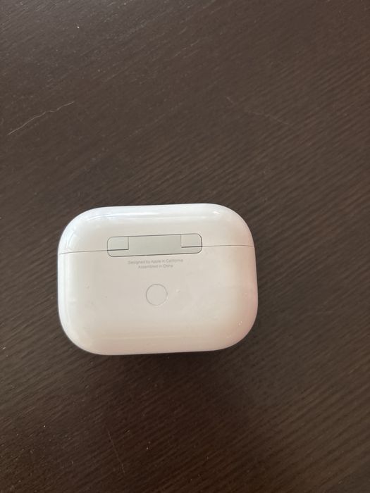 AirPods Pro (1st Generation)
