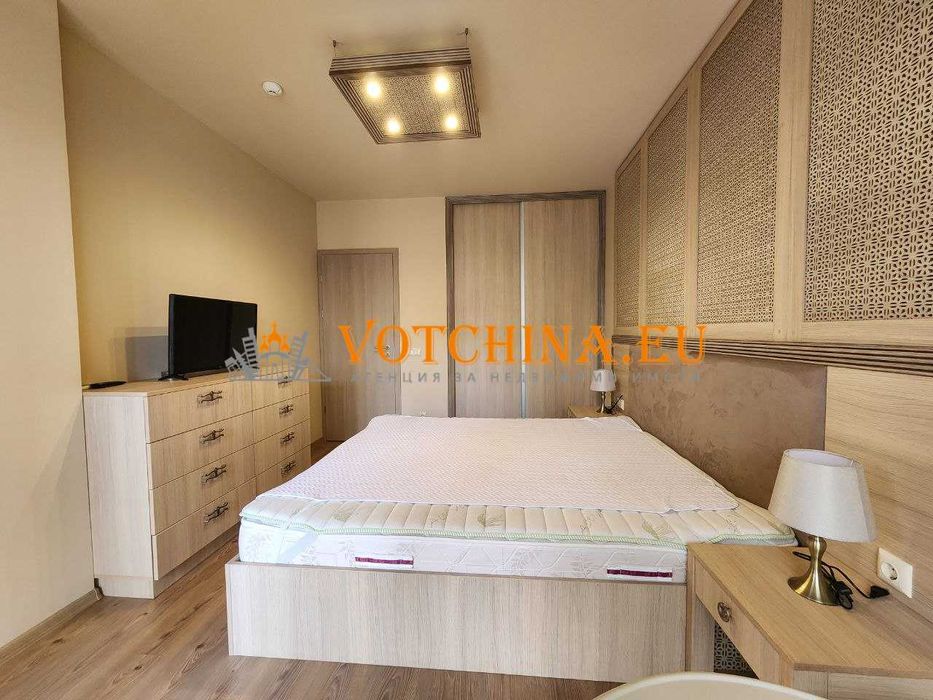 Продава се Двустаен апартамент в Варна, Център - 82 кв.м за 1708 €/кв.м - Снимка #8